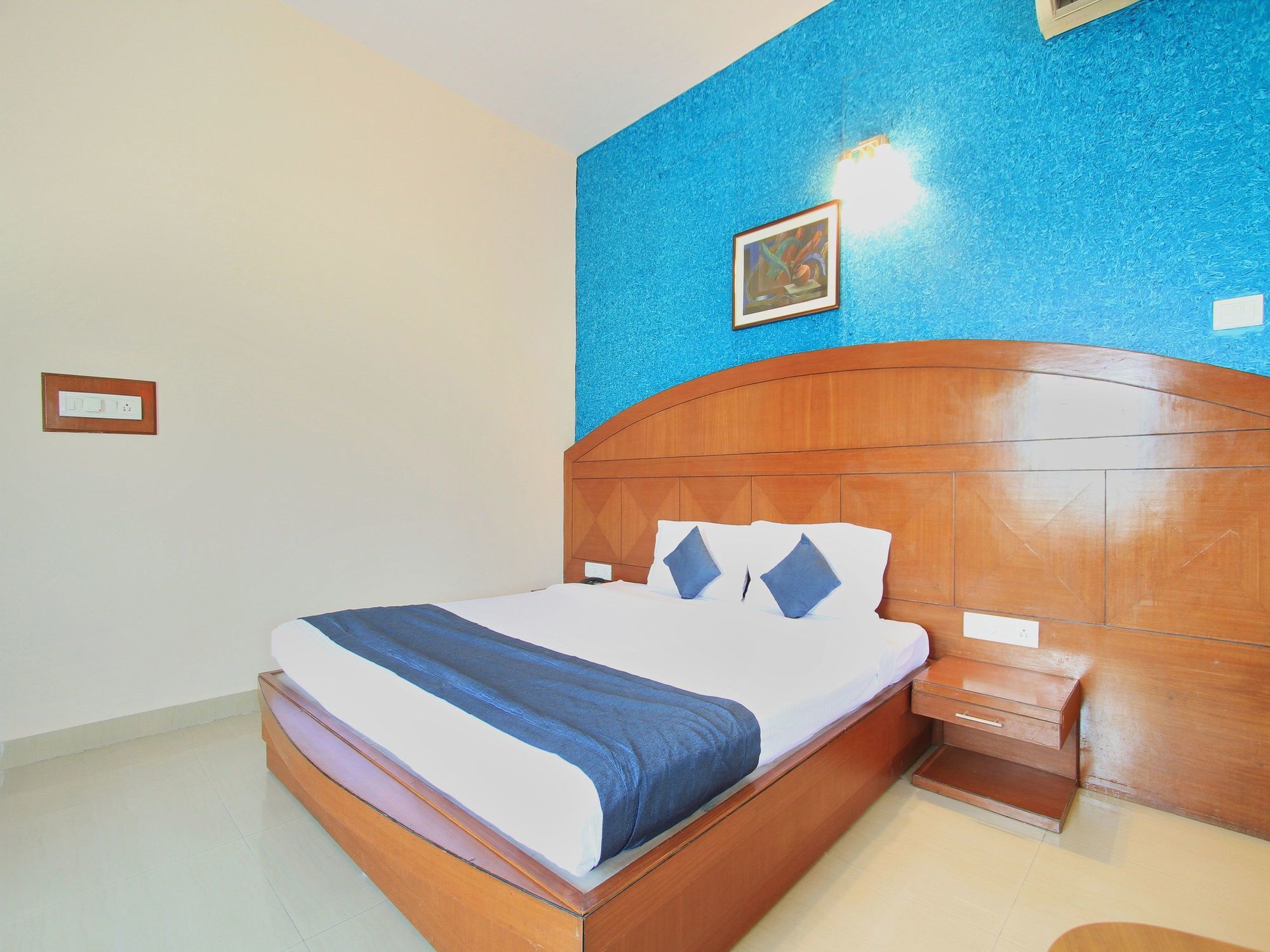 Hotel Stay By The Way Mysore Eksteriør billede