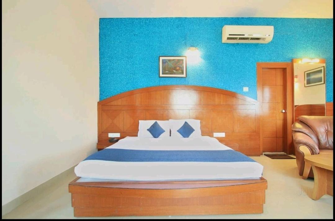 Hotel Stay By The Way Mysore Eksteriør billede