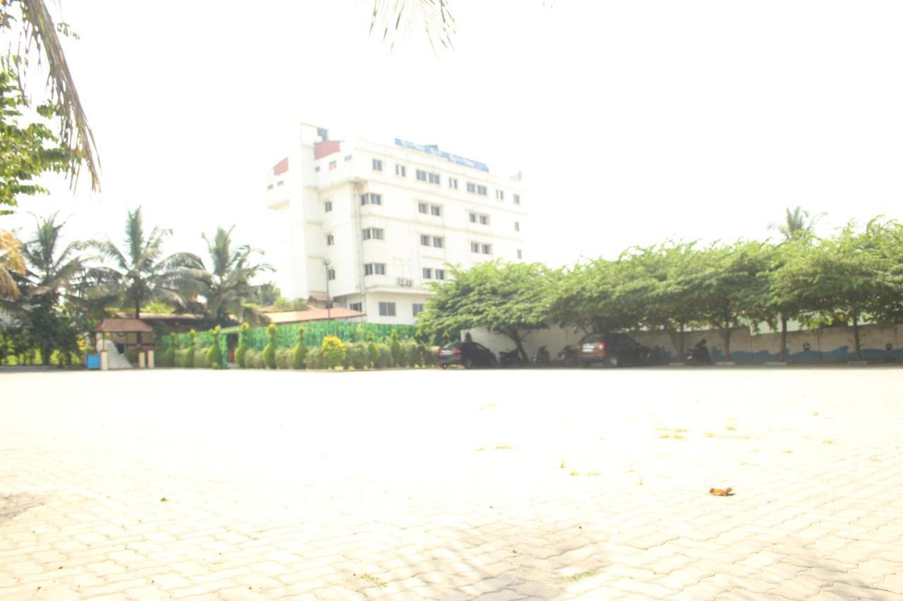 Hotel Stay By The Way Mysore Eksteriør billede