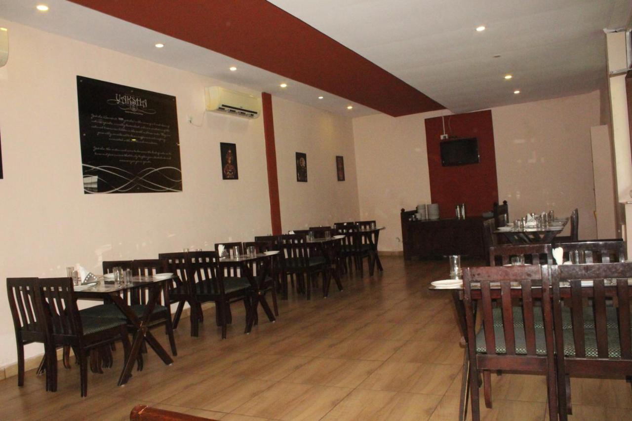 Hotel Stay By The Way Mysore Eksteriør billede