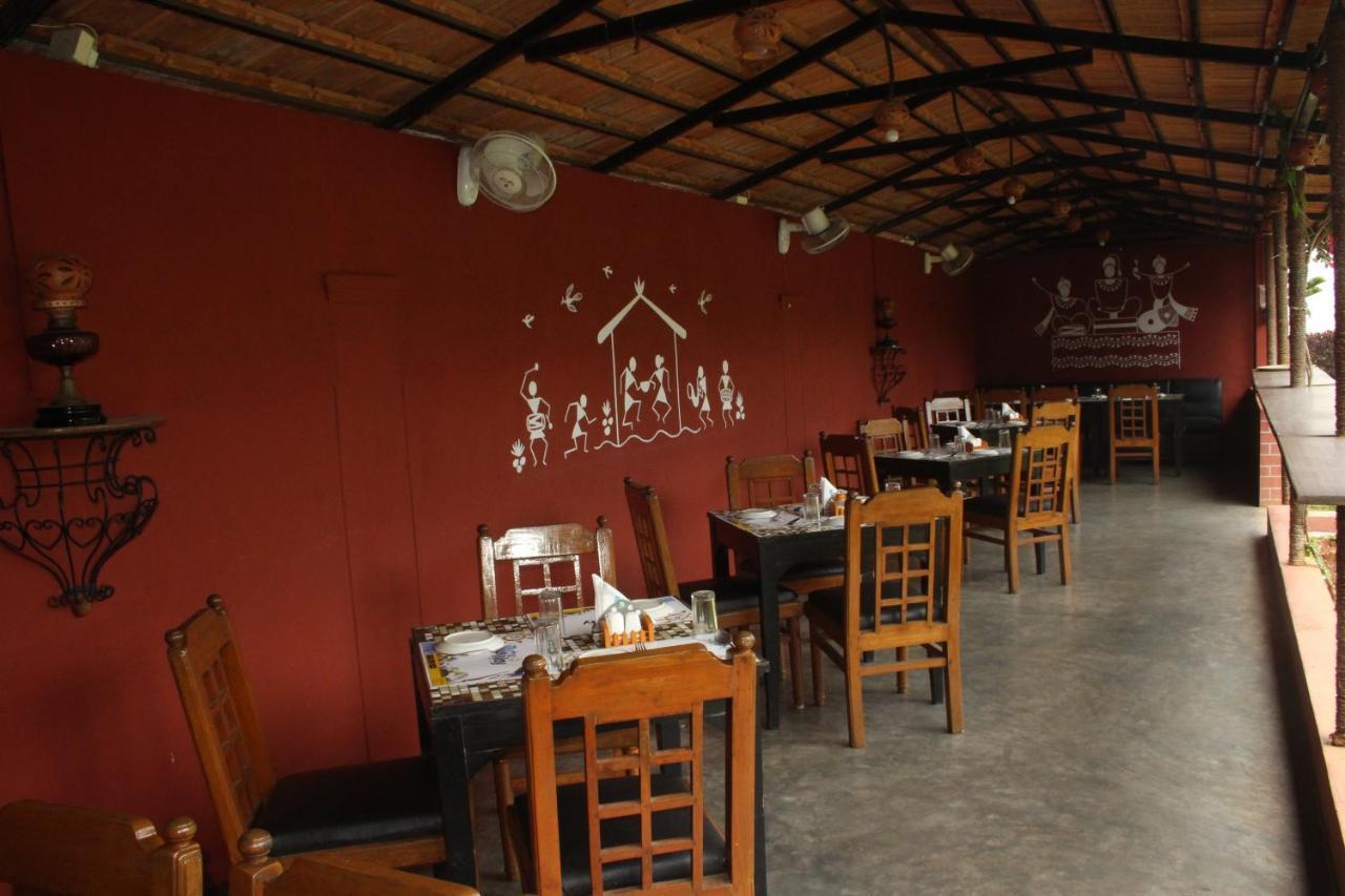 Hotel Stay By The Way Mysore Eksteriør billede