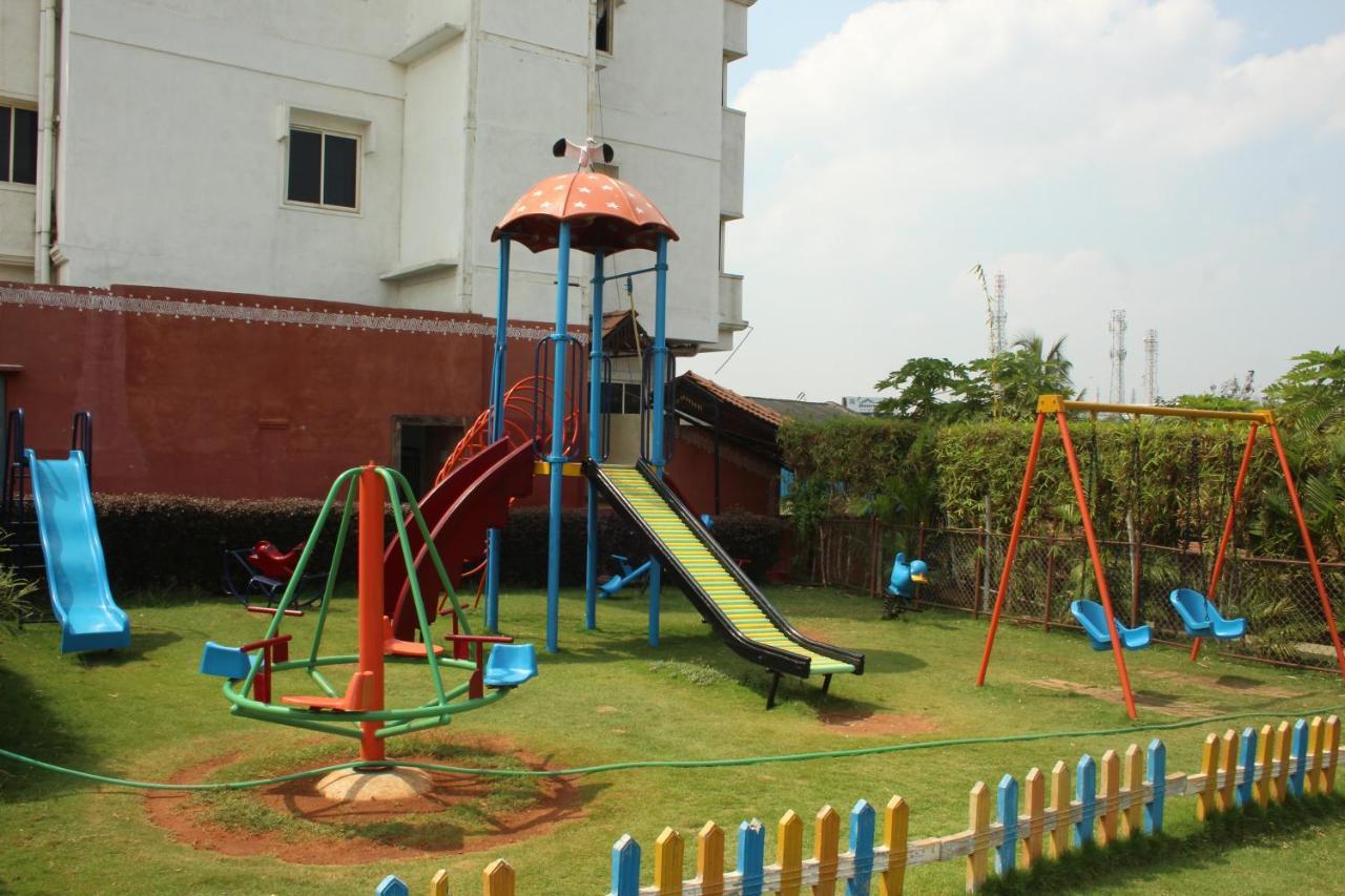 Hotel Stay By The Way Mysore Eksteriør billede