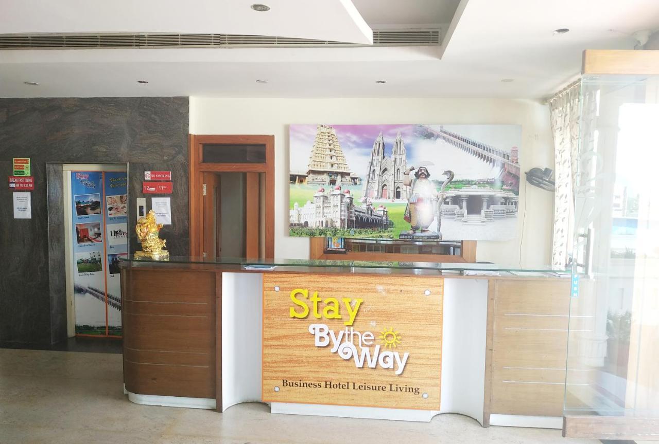Hotel Stay By The Way Mysore Eksteriør billede